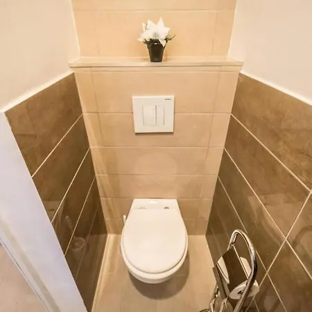 Akacfa Chic Retreat Downtown * Budapest